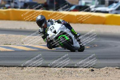 media/Apr-10-2022-SoCal Trackdays (Sun) [[f104b12566]]/Turn 2 (1135am)/